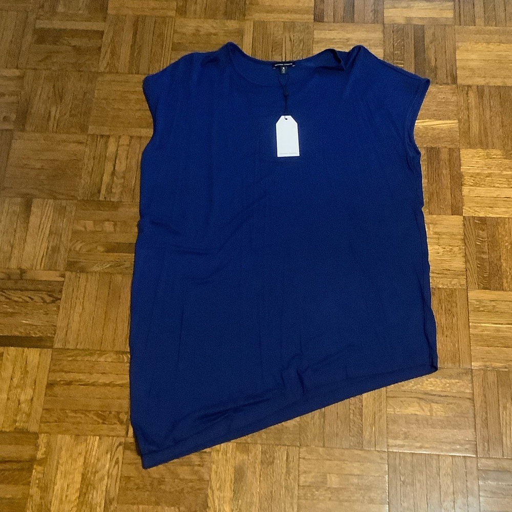 Asymmetrical tunic t-shirt - NWT